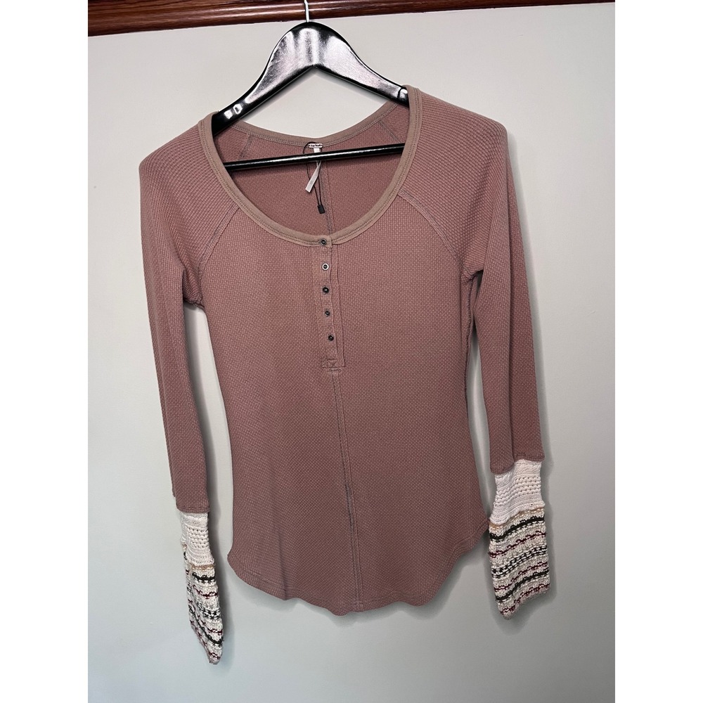 Free People Crochet Cuff Thermal Henley Top Mauve Pink Waffle Knit Size M